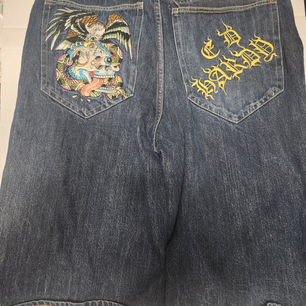 Vintage Y2K 2008 Ed Hardy Embroidered Shorts Men’s Size 40